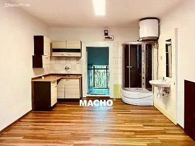 Pronájem bytu 1+kk 29 m² náměstí F. X. Svobody, Mníšek pod Brdy