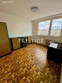Pronájem bytu 3+1 70 m² Španielova, Praha - Řepy