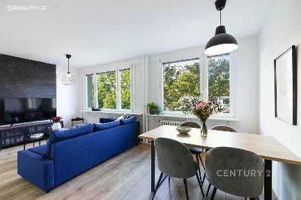 Pronájem bytu 2+kk 56 m² Paláskova, Praha - Kobylisy