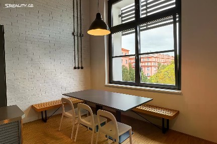 Pronájem bytu 3+kk 146 m² Praha - Holešovice