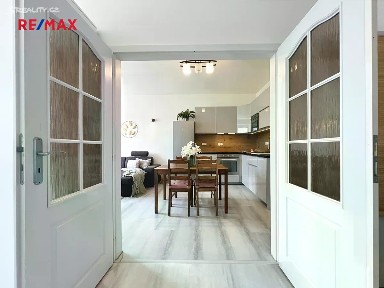 Pronájem bytu 2+kk 49 m² Nuselská, Praha - Michle