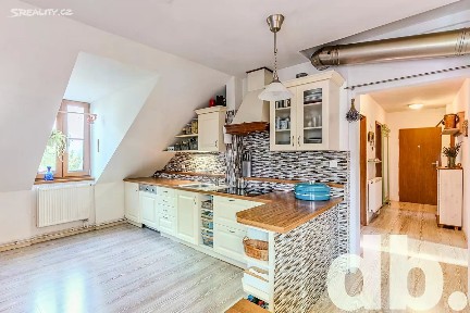 Prodej bytu 3+kk 105 m² Blahoslavova, Karlovy Vary - Drahovice