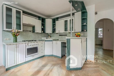 Prodej bytu 3+1 66 m² Sládkovičova, Praha - Krč
