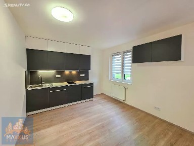 Pronájem bytu 1+kk 31 m² Fabiánové, Praha - Hlubočepy