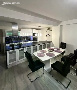 Pronájem bytu 3+kk 95 m² Poděbradova, Plzeň - Jižní Předměstí