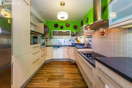 Praha, Praha 8, Ďáblice, U hájovny, 4