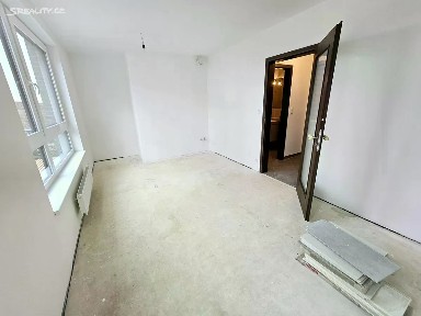 Prodej bytu 1+kk 30 m² Stočesova, Praha - Ruzyně