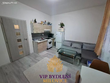 Pronájem bytu 2+kk 34 m² Slepá, Milovice - Mladá