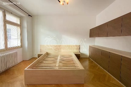 Pronájem bytu 3+1 90 m² Ke Karlovu, Praha - Nové Město