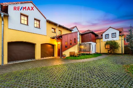 Prodej bytu 3+kk 85 m² Mistřínská, Praha - Zličín