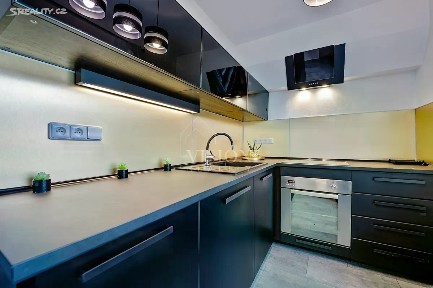 Prodej bytu 2+1 47 m² Krále Jiřího z Poděbrad, Strakonice - Strakonice I