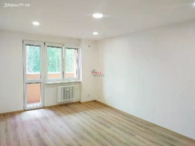 Pronájem bytu 2+1 55 m² Plavecká, Ostrava - Hrabůvka