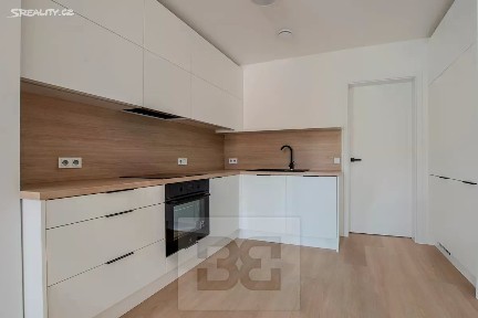 Pronájem bytu 3+kk 74 m² Na Okrouhlíku, Praha - Libeň