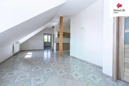 Břežany II, Kolín