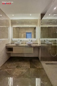 Prodej bytu 3+1 97 m² Hyacintová, Praha - Záběhlice