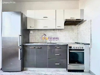 Pronájem bytu 3+1 67 m² Lamačova, Praha - Hlubočepy