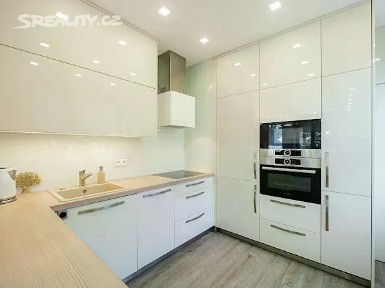 Prodej bytu 3+kk 74 m² Došlíkova, Brno - Židenice