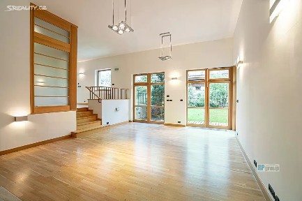 Pronájem rodinného domu 380 m², pozemek 713 m² Ke Kulišce, Praha - Dejvice