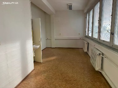 Pronájem kanceláře 109 m² Hněvkovského, Brno - Komárov