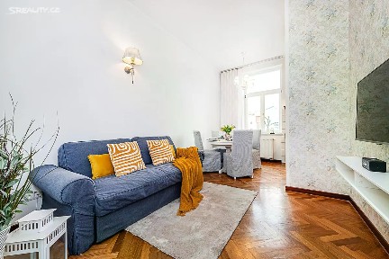 Prodej bytu 3+kk 61 m² Koubkova, Praha - Nové Město