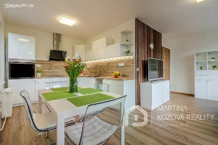 Prodej bytu 3+kk 60 m² Kukučínova, Praha - Krč