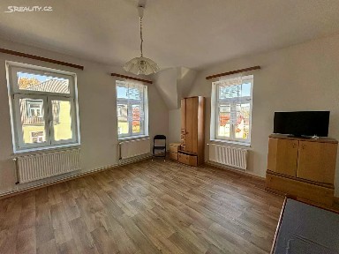 Pronájem bytu 1+1 40 m² Husitská, Liberec - Liberec IX-Janův Důl