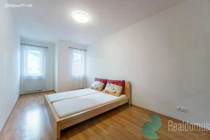 Pronájem bytu 2+kk 48 m² U Hostína, Úvaly