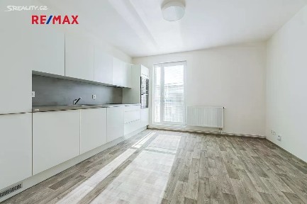 Pronájem bytu 2+kk 38 m² Vestecká, Nehvizdy