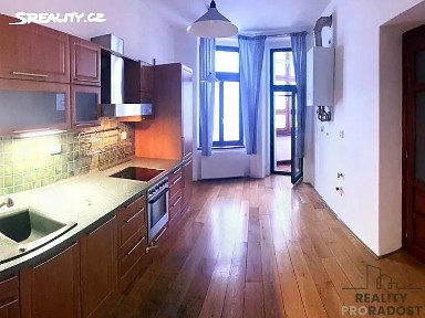 Prodej bytu 2+1 76 m² plk. Stříbrného, Kladno