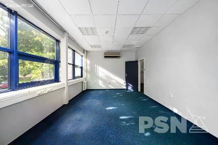 Pronájem kanceláře 15 m² Hartigova, Praha - Žižkov