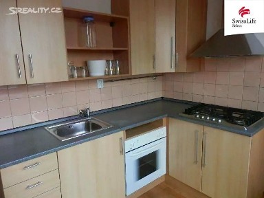 Pronájem bytu 1+kk 43 m² Jiráskovo náměstí, Plzeň - Východní Předměstí