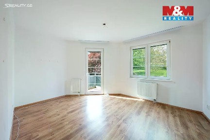 Pronájem bytu 3+kk 63 m² Chlumec