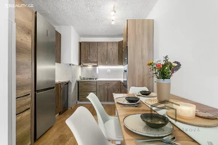 Prodej bytu 3+kk 63 m² Janovská, Praha - Horní Měcholupy