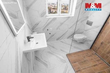 Prodej bytu 3+kk 54 m² Hrusická, Praha - Záběhlice