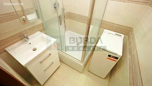 Pronájem bytu 2+1 66 m² Pražská, Mělník