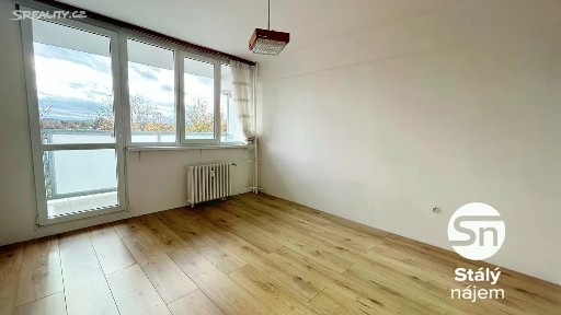 Pronájem bytu 2+1 53 m² Rimavské Soboty, Kolín - Kolín II