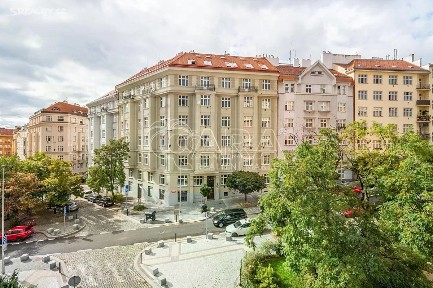 Pronájem bytu 2+1 41 m² Bulharská, Praha - Vršovice