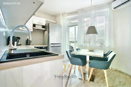 Prodej bytu 3+1 92 m² Handkeho, Olomouc - Nové Sady