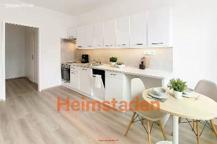Pronájem bytu 2+1 51 m² Bohuslava Martinů, Ostrava - Poruba