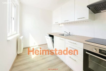 Pronájem bytu 1+1 38 m² Cholevova, Ostrava - Hrabůvka