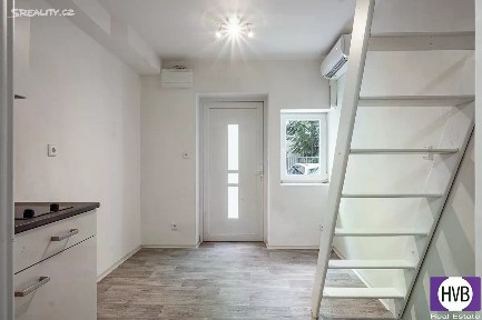 Praha, Praha 3, Žižkov, Husitská