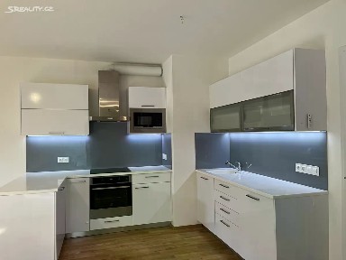 Pronájem bytu 3+kk 102 m² Nyklíčkova, Praha - Jinonice