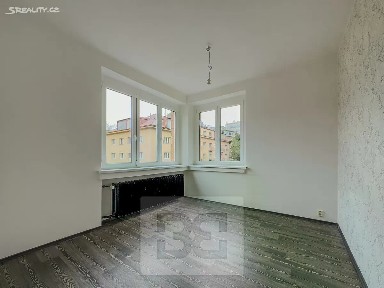 Pronájem bytu 3+1 65 m² K vodojemu, Praha - Smíchov