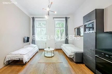 Prodej bytu 2+kk 42 m² Kaizlovy sady, Praha - Karlín