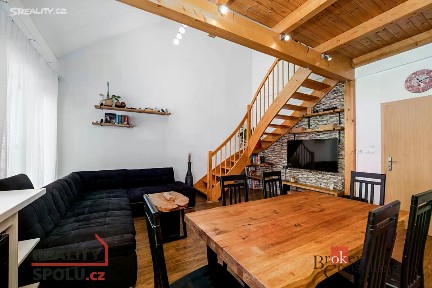 Prodej bytu 3+kk 92 m² Kuželova, Praha - Letňany