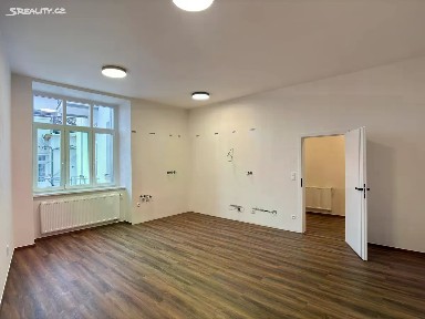 Brno, Brno-město, Trnitá, Křenová, 3