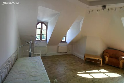 Pronájem bytu 2+1 59 m² Pod Jelením skokem, Karlovy Vary