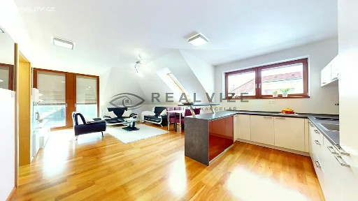 Prodej bytu 3+kk 83 m² Masarykova, Hluboká nad Vltavou