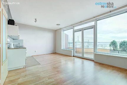 Pronájem bytu 1+kk 35 m² Michálkovická, Ostrava - Slezská Ostrava