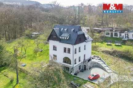 Prodej bytu 3+kk 100 m² K Loděnici, Ústí nad Labem - Střekov